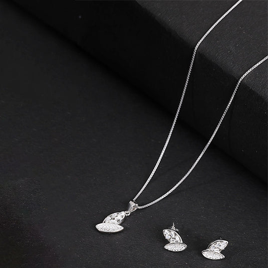 Leaf Charm Pendant Necklace Set
