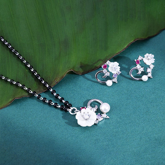 Dual Flower Pendant Mangalsutra