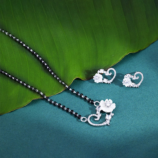 Leaf Design Pendant Mangalsutra