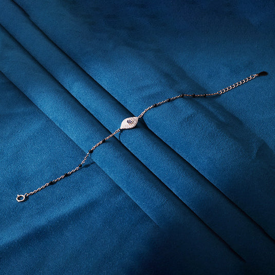 Straight Chain Narrow Bead Bracelet