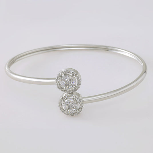 Round Motif Silver Bangle Bracelet