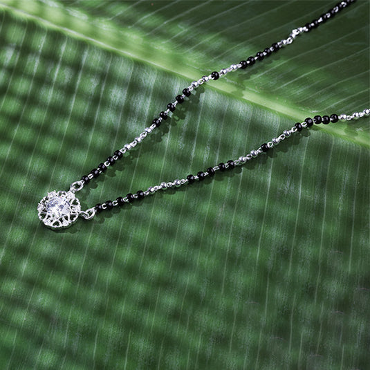 Petite Floral Pendant Mangalsutra