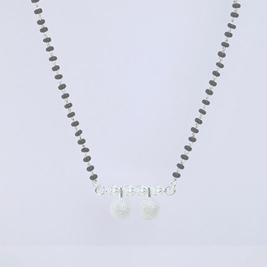 Petite Pendant Mangalsutra