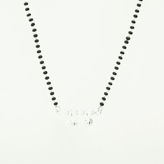 Simple Diamond Look Mangalsutra