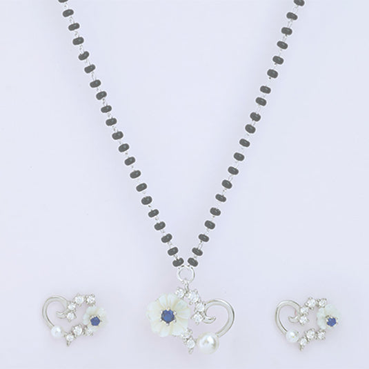 Minimal Round Pendant Mangalsutra