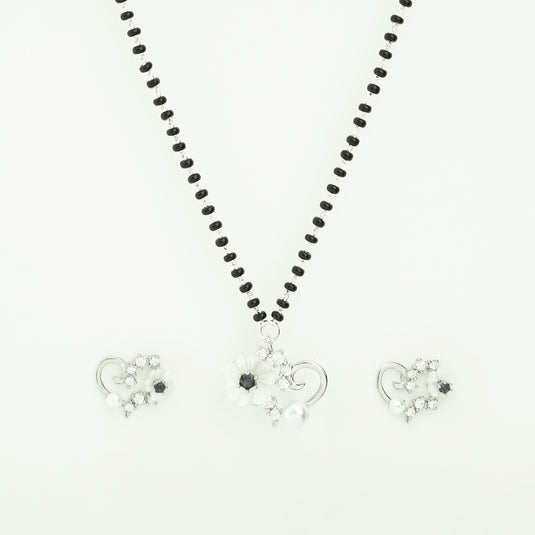 Minimal Round Pendant Mangalsutra