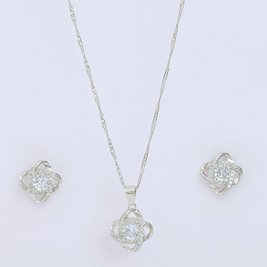 Solitaire Pendant Necklace with Studs