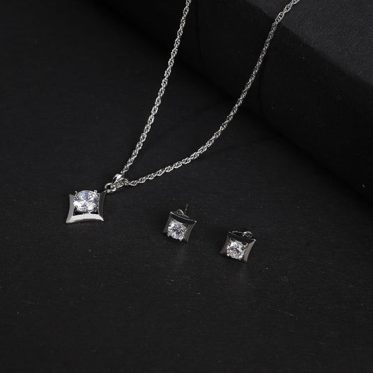 925 Silver Simple Stone in Kite Shape Pendant Set