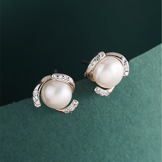 Round Pearl Stud Earrings