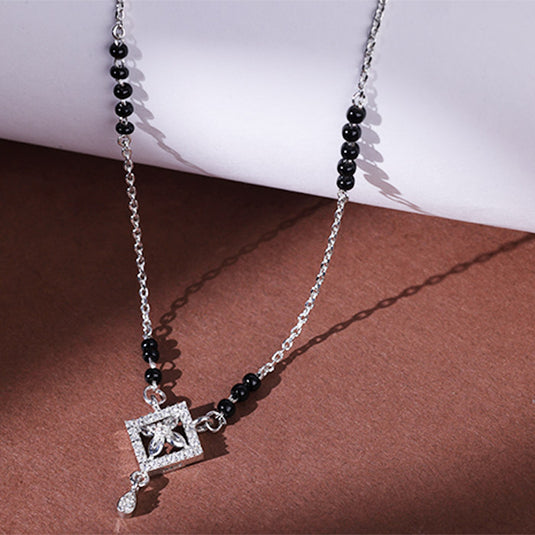 Small Floral Mangalsutra