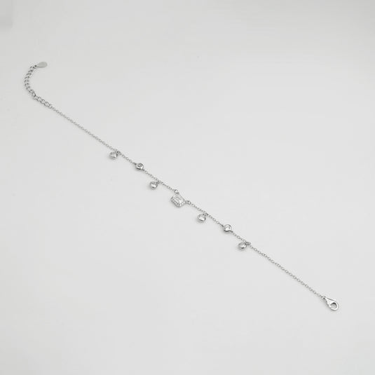 Straight Chain Alternating Bead Bracelet