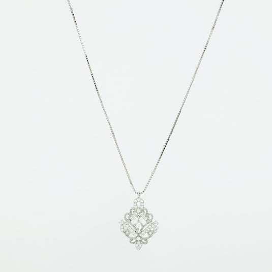 Floral Pendant Necklace