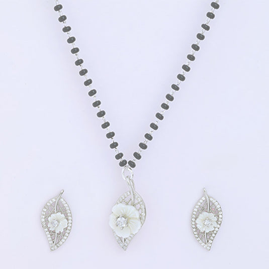 Teardrop Stud Mangalsutra