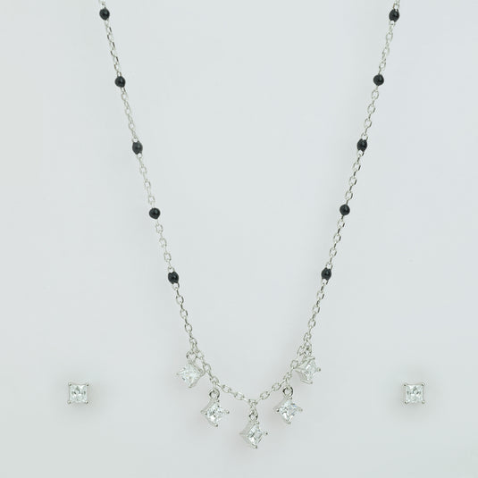 Fine Bead Layer Chain Necklace