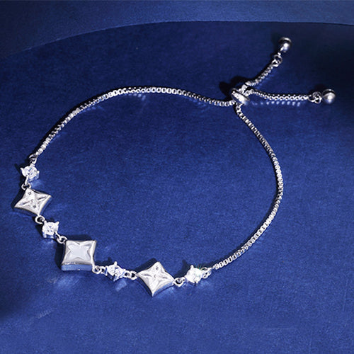 Round Bracelet with Star Beads